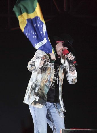 Gun's N' Roses abre turn� no Brasil