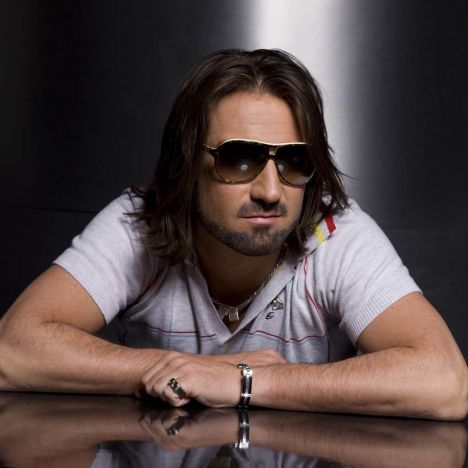 Mario Fischetti comemora seu anivers�rio no Green Valley neste s�bado!